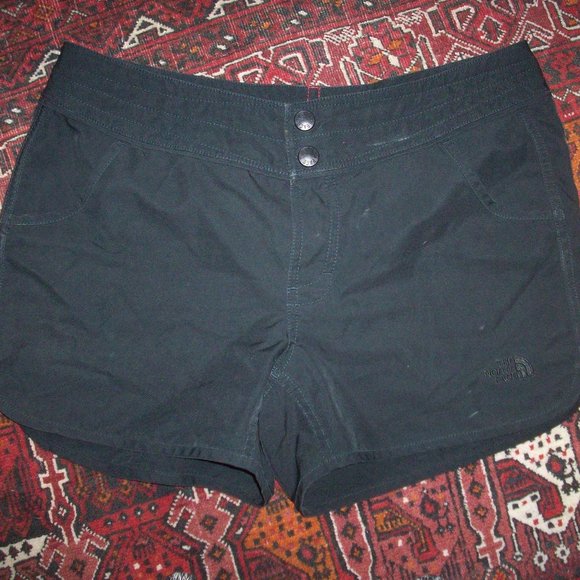 North Face Women's Sz 10 Shorts Lightweight Zipper Pocket Quick Dry Poly Black - Picture 2 of 9